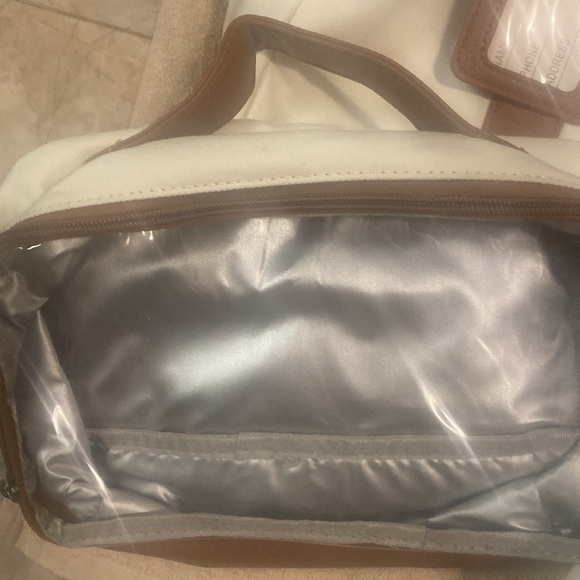 Wogarl travel set - Picture 4 of 6